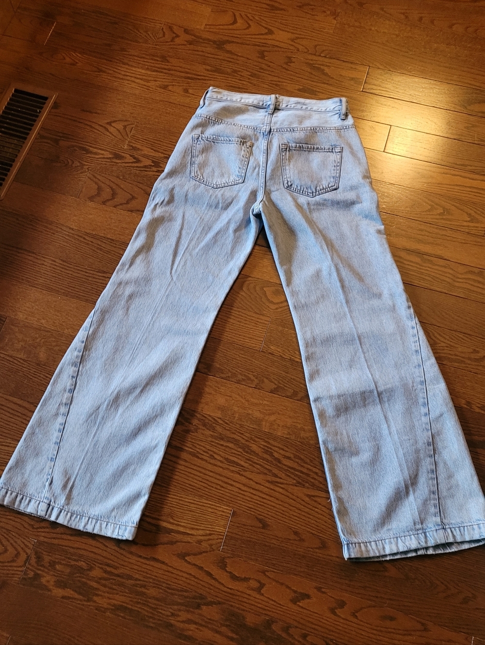 FRAME Le Baggy Palazzo. Light Wash Wide-Leg Women’s Jeans - Light Blue - Picture 5 of 5